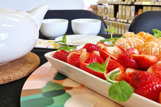 Näin järjestät hurmaavan Afternoon Tea -hetken kotona – vinkit myös herkkävatsaiselle (FODMAP)